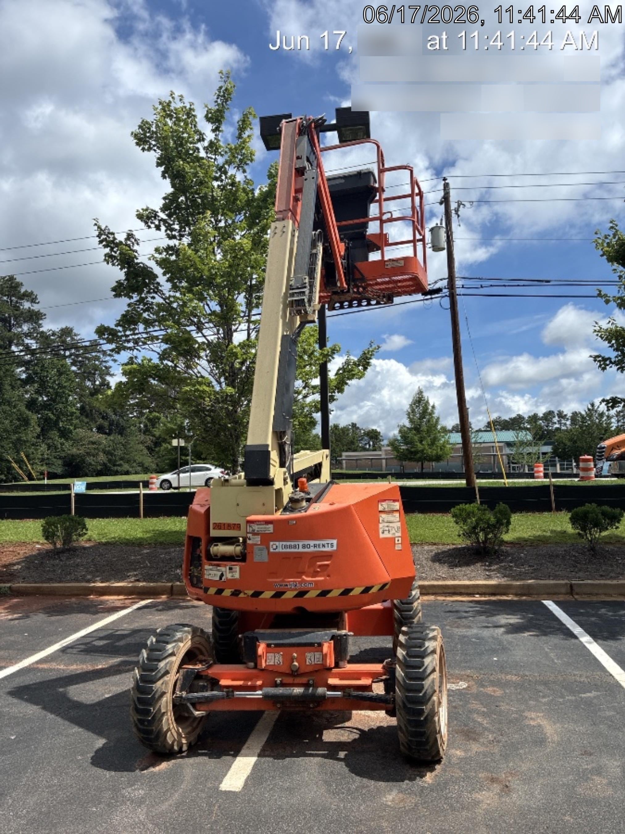 2022 JLG 340AJ