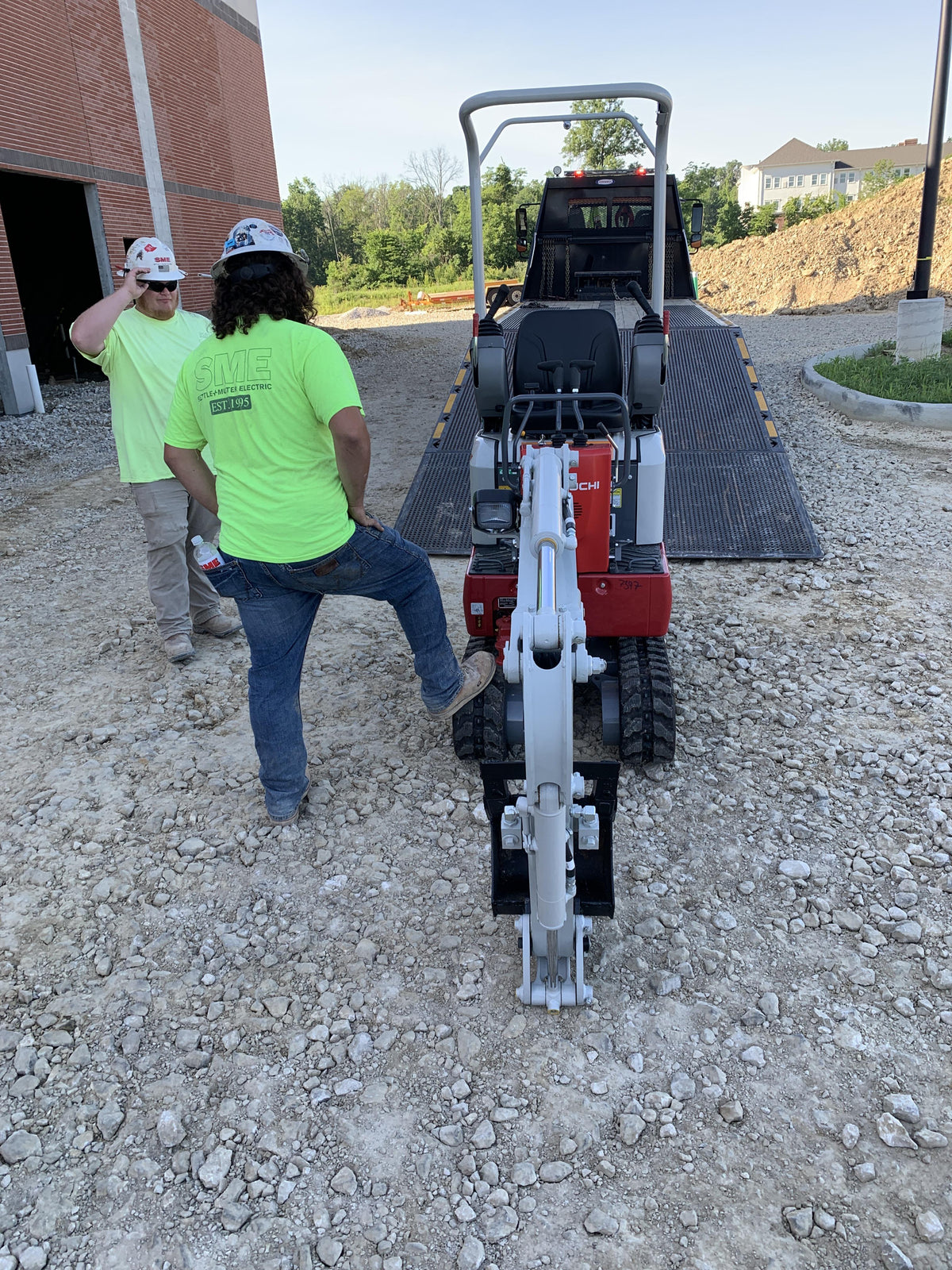 2022 TAKEUCHI TB210R