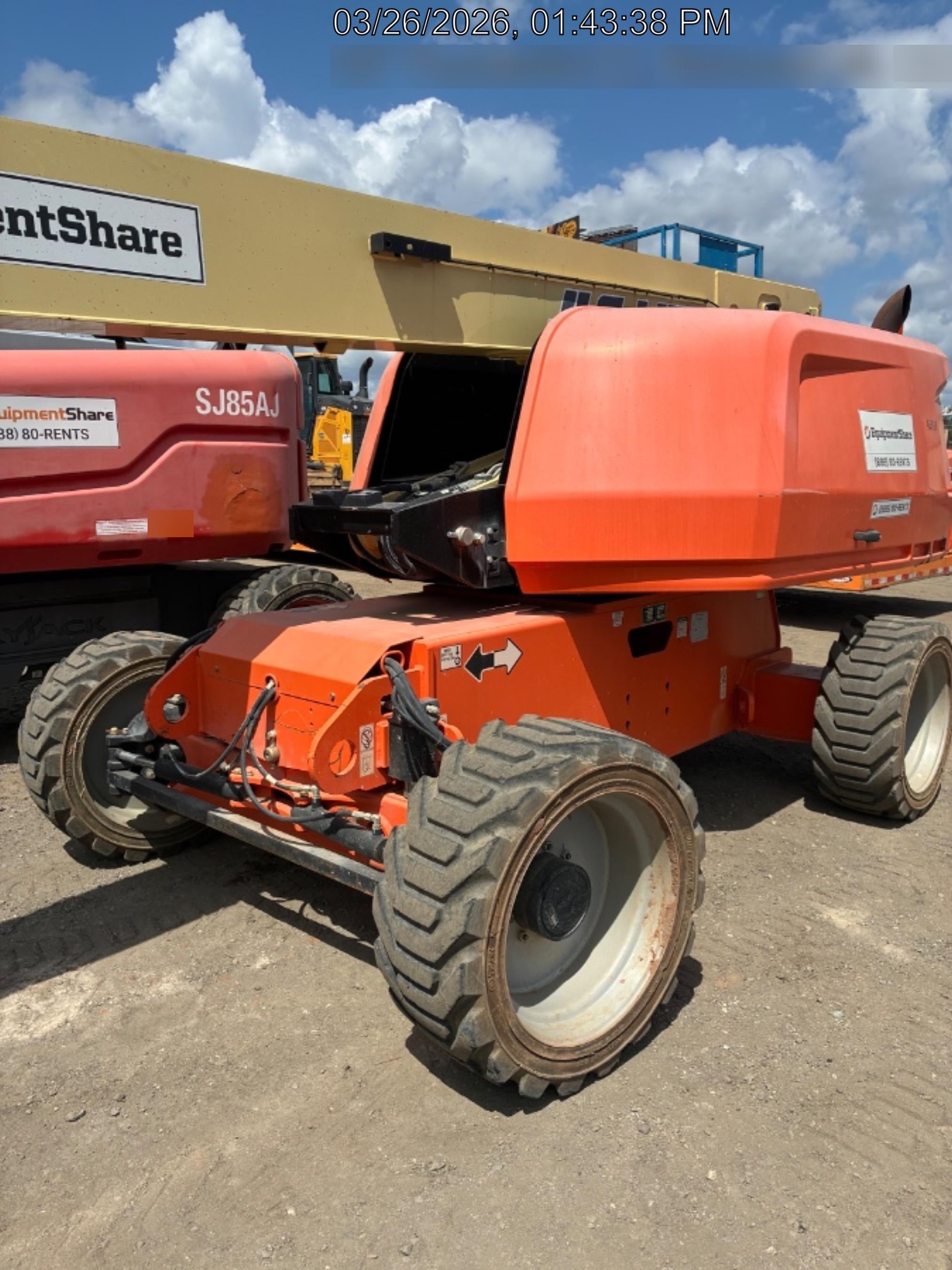 2019 JLG 660SJ