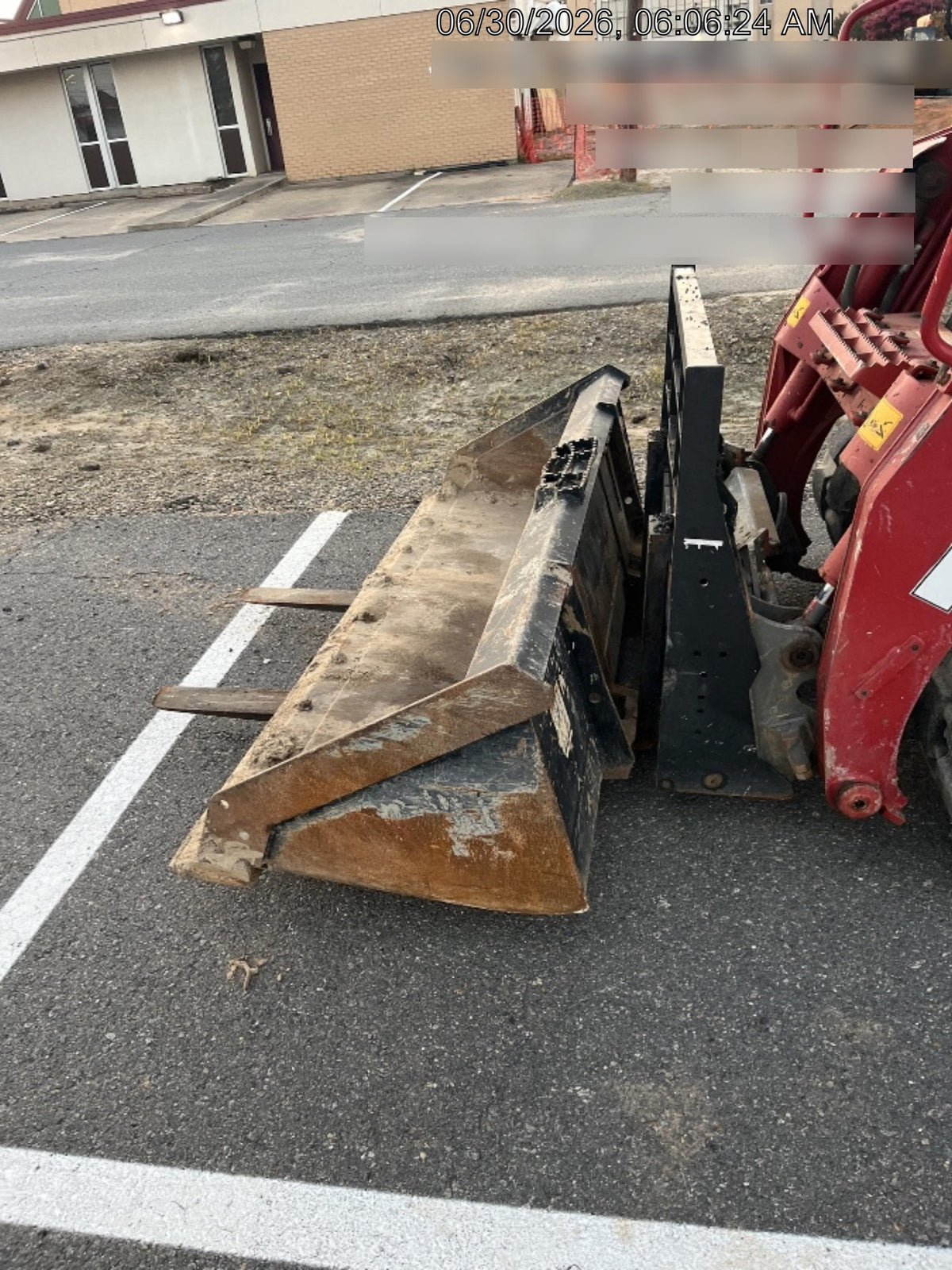 2025 ARROW MATERIAL HANDLING 48" Pallet Forks - Arrow