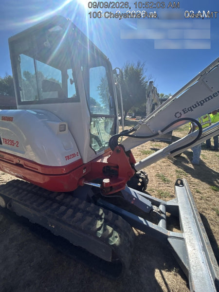 2025 TAKEUCHI TB235-2CR