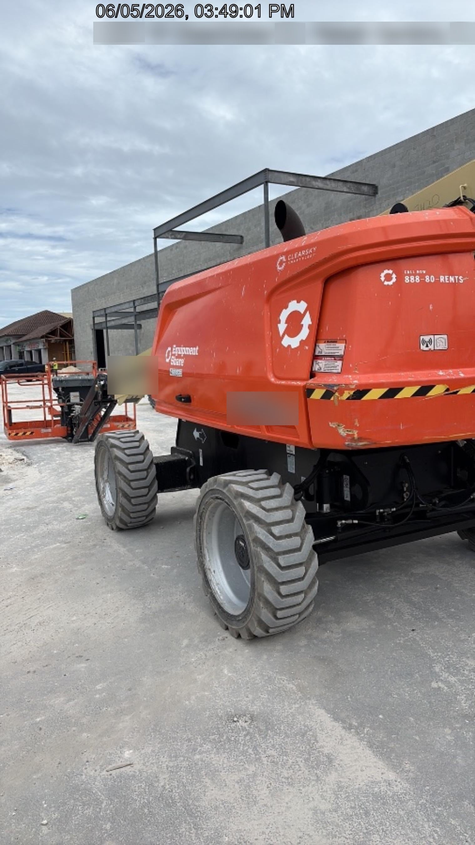 2024 JLG 660SJ