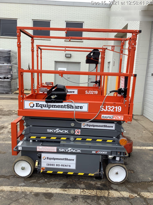 2021 SKYJACK SJ3219