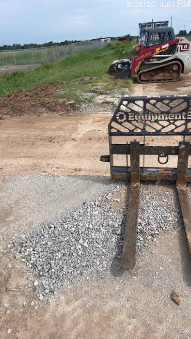 2021 PALADIN 48" Pallet Forks - Paladin