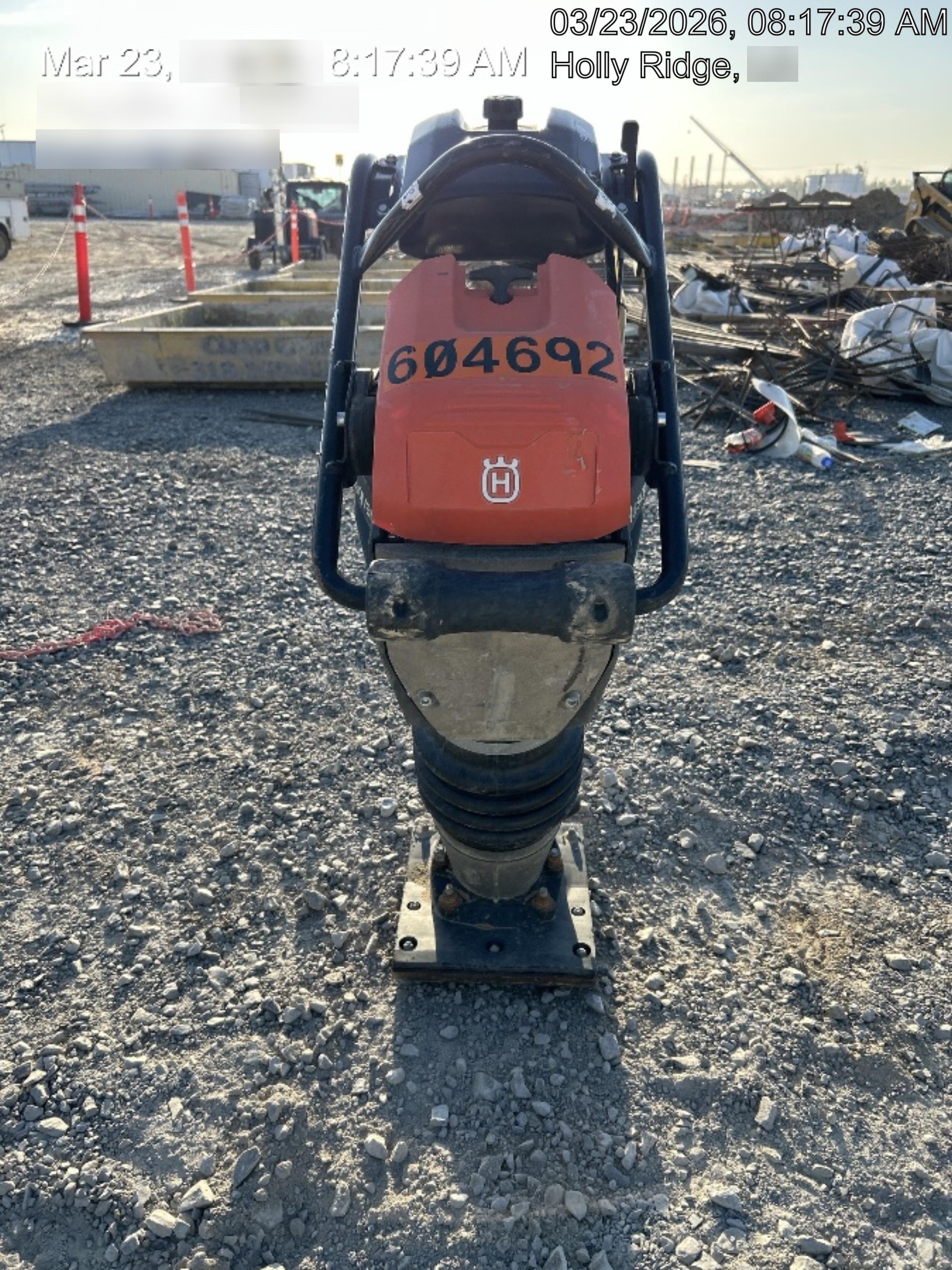 2025 HUSQVARNA LT6005