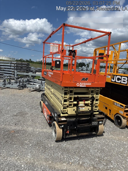 2025 JLG ES3246