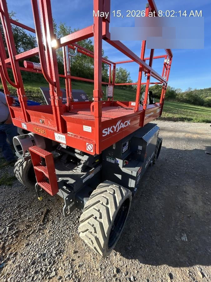 2025 SKYJACK SJ6826 RT
