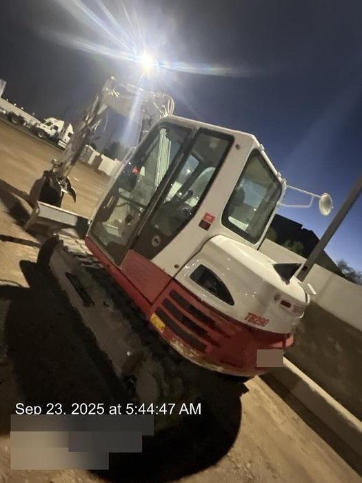 2020 TAKEUCHI TB290C