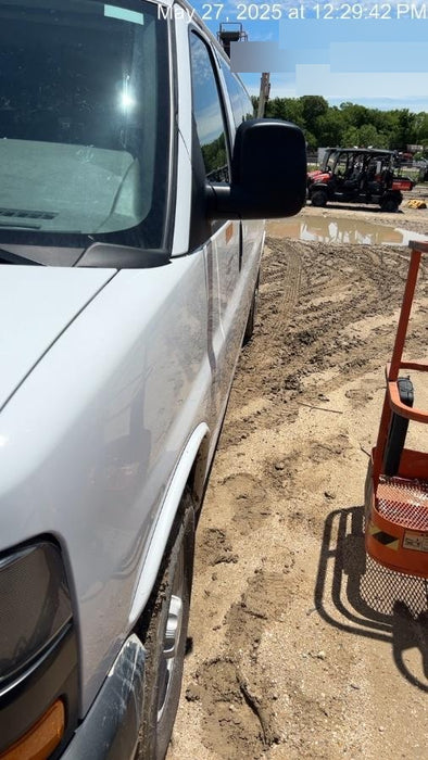 2025 CHEVROLET Express Van - Rental