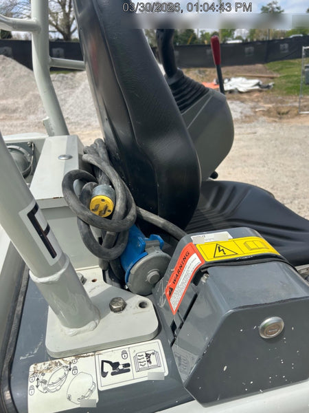 2023 TAKEUCHI TB20e