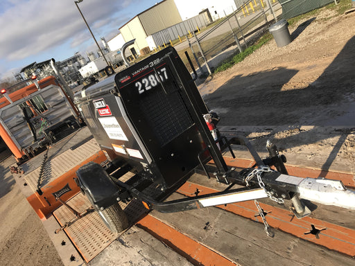 Lincoln Electric Vantage 322 Lincoln Vantage 322 Welder w/Trailer