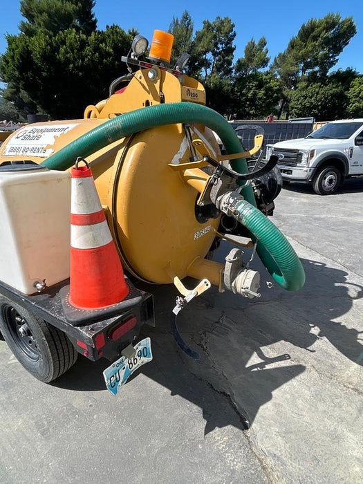 2023 Vac-Tron LP573XDT T4 Koehler Diesel Engine, 500 Gallon Debris Tank, x2 100 Gallon Water Tanks