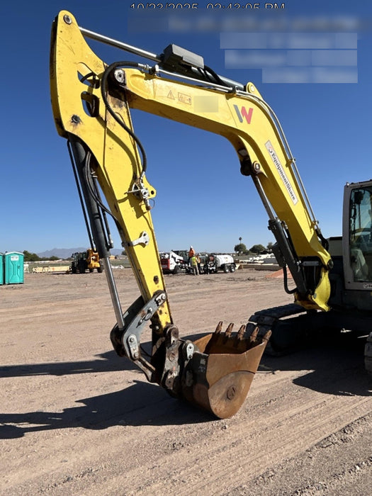 2019 Wacker Neuson ET90 Enclosed Cab, Hybrid Tracks, Long Dipperstick, T4, Hydraulic Thumb w/Manual QC, Buckets: 18/24/36"