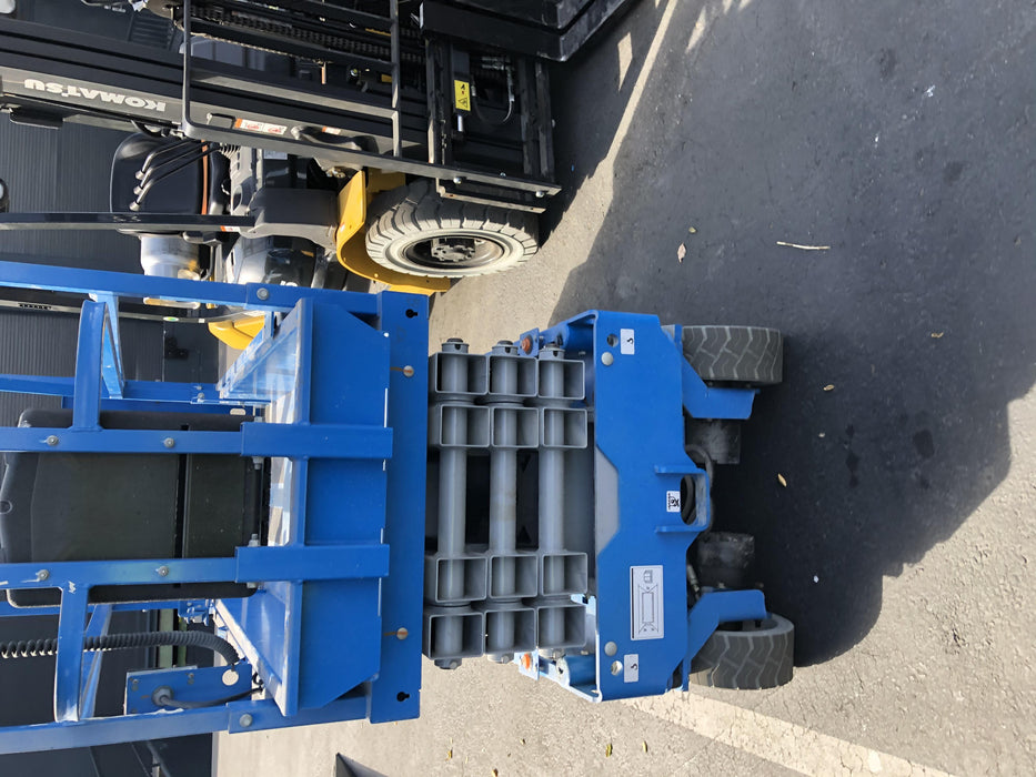 2019 Genie GS-1930 Half Height Swing Gate, 800W Inverter