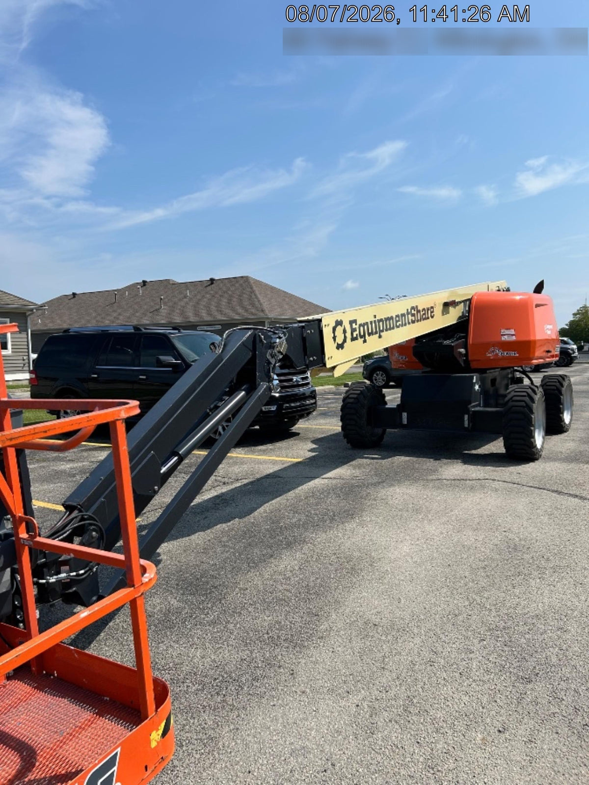 2025 JLG 660SJ