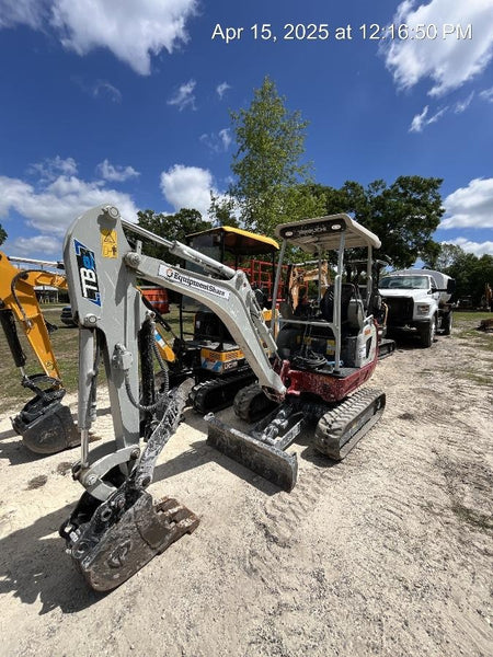 2022 TAKEUCHI TB20e