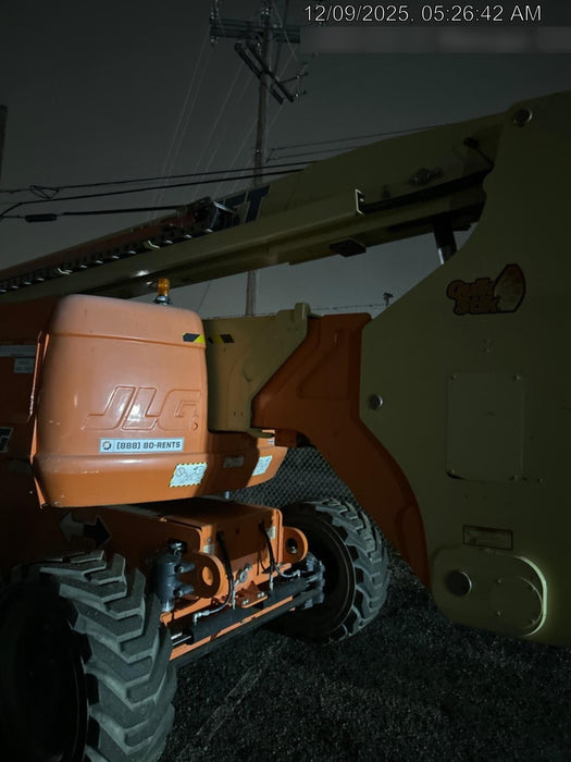 2020 JLG 800AJ