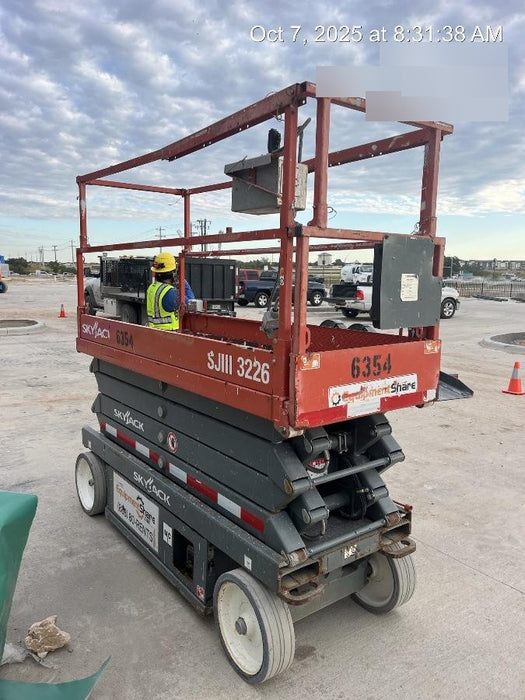 2017 Skyjack SJIII-3226 Skyjack SJ3226, Trojan Battery Set, Extended Warranty 5yr/5k hr