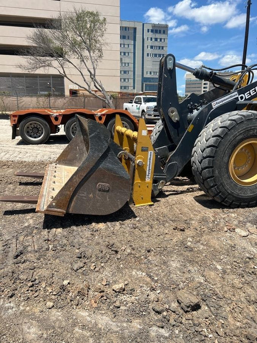 2020 JOHN DEERE 96" Loader Fork Carriage - John Deere