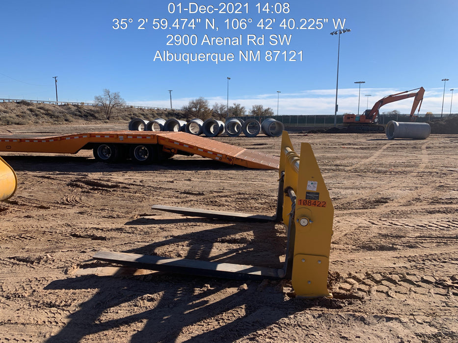 2020 JOHN DEERE 96" Loader Fork Carriage - John Deere