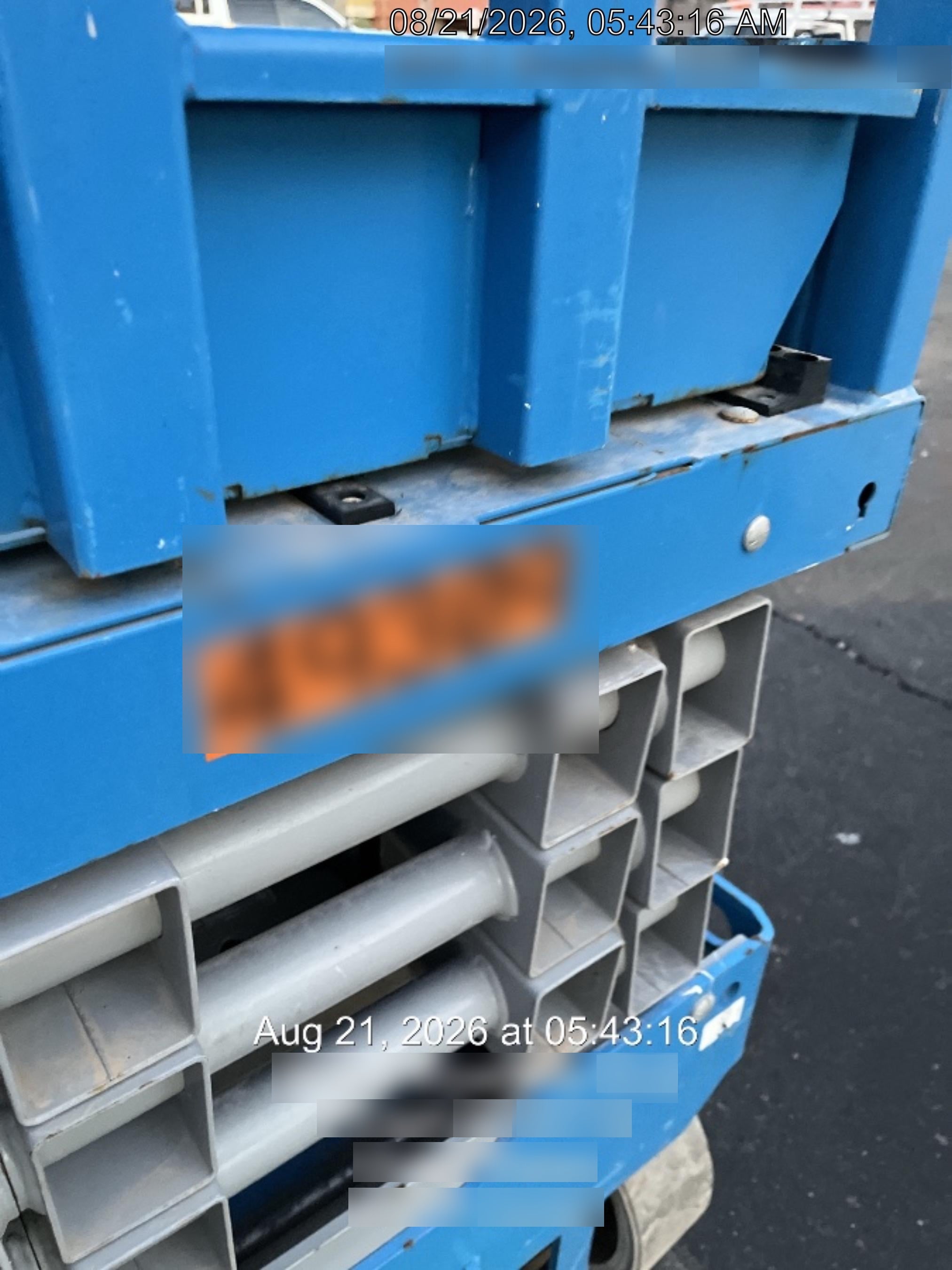 2019 Genie GS-1930 Half Height Swing Gate, 800W Inverter