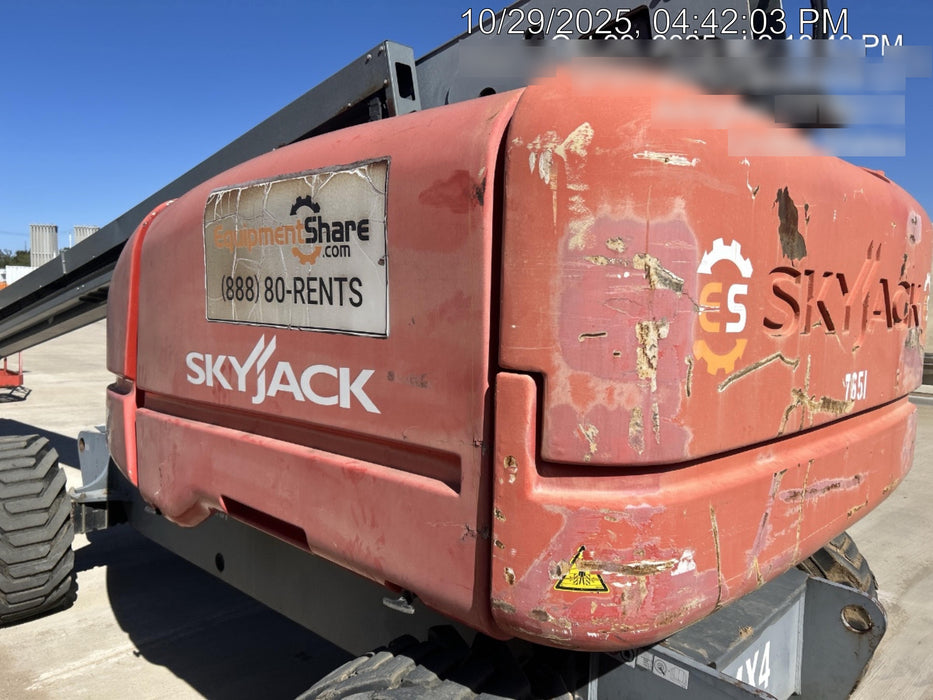 2018 Skyjack SJ86T Skyjack SJ86T w/Diesel Engine, Foam Filled Tires, Flashing Beacon, Glazier Kit