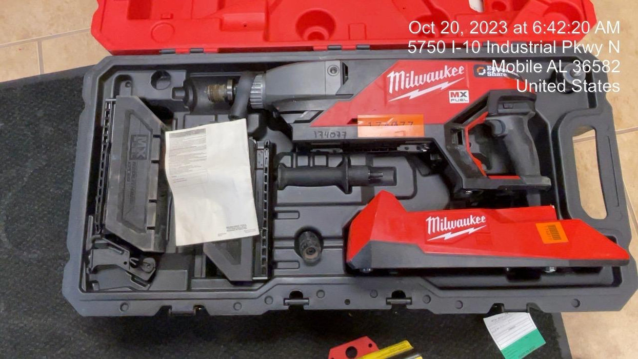 2021 MILWAUKEE MXF301-2CXS