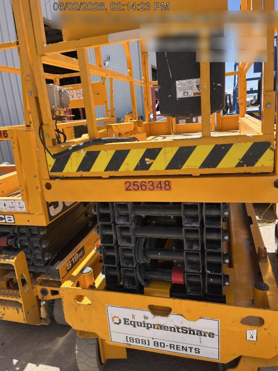 2022 JCB S3246E