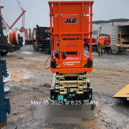 2024 JLG ES1932