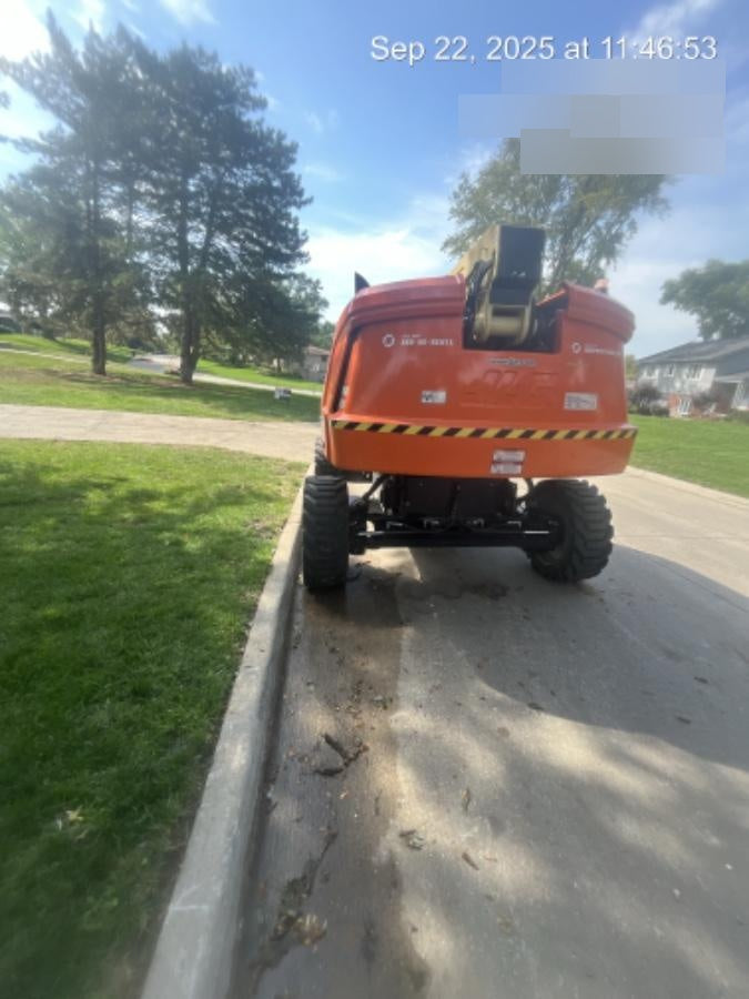 2024 JLG 660SJ