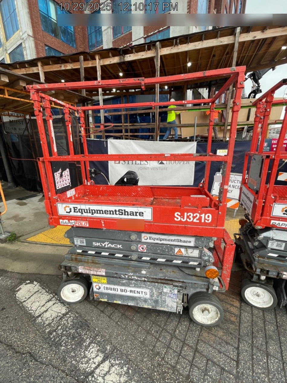 2022 SKYJACK SJ3219