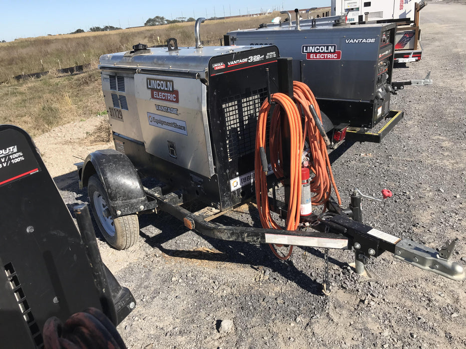 2019 Lincoln Electric Vantage 322 Welder Ready-Pak 3, Two wheel trailer, Fender and Light kit, Cable Rack