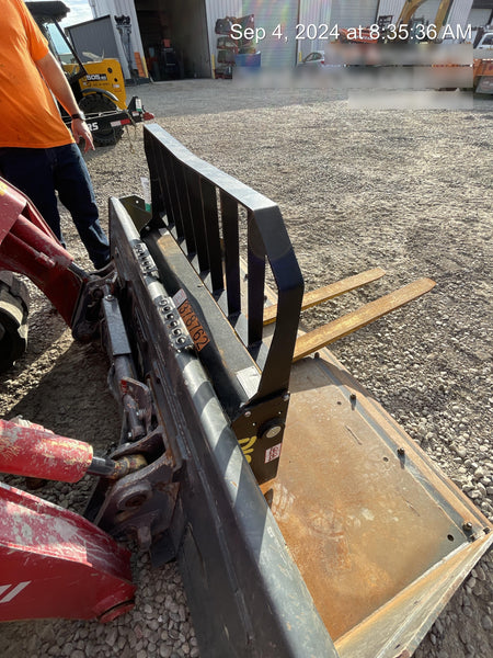 2023 DIGGA 48" Pallet Forks - Digga