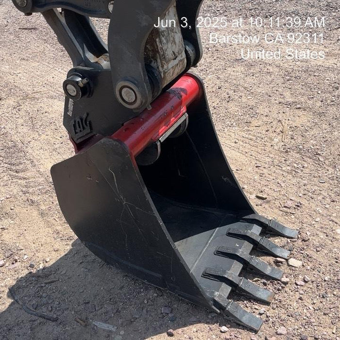 2023 SOLESBEE 24" Bucket, Tooth, Mini Excavator - Solesbee