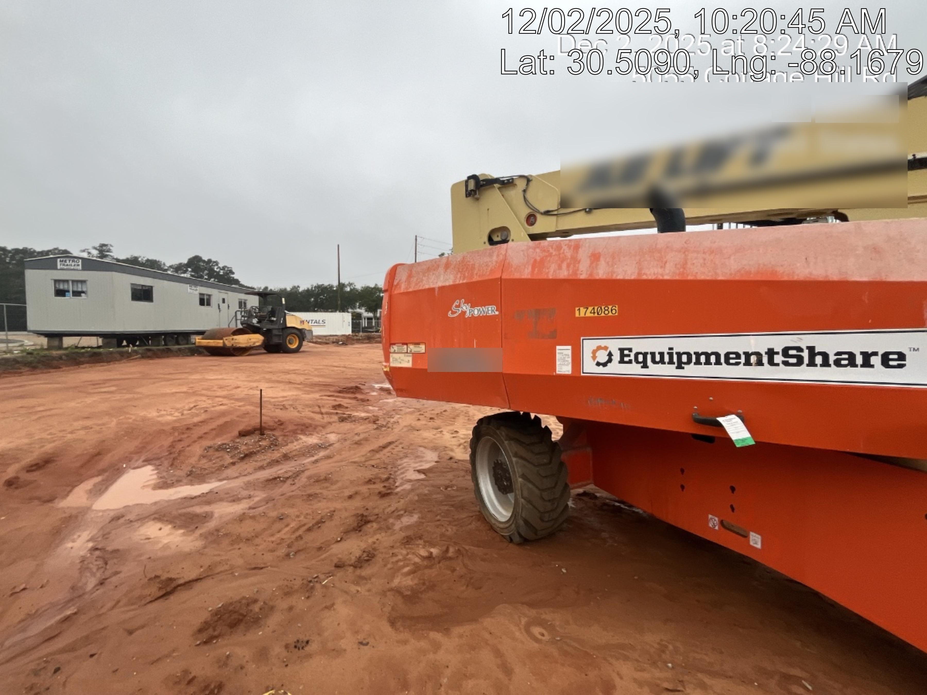 2021 JLG 860SJ