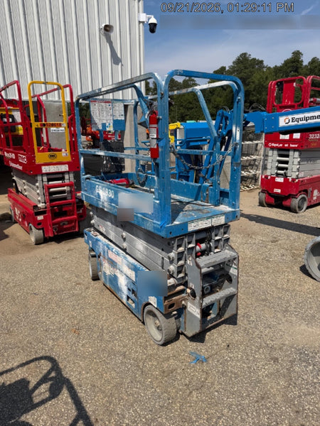 2019 Genie GS-1930 Fixed rails with chain Entry