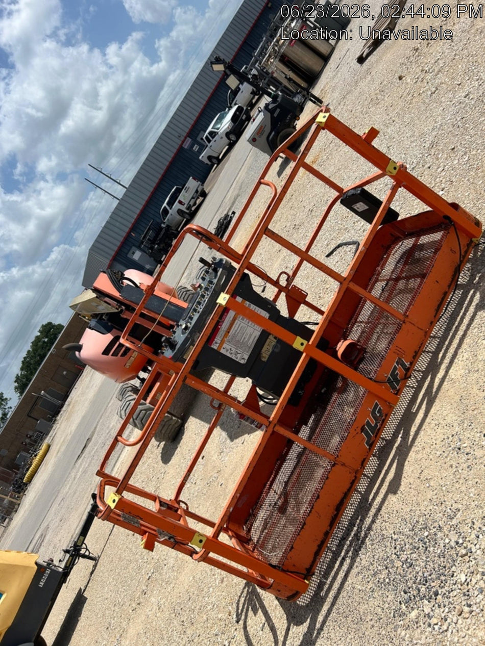 2019 JLG 600AJ
