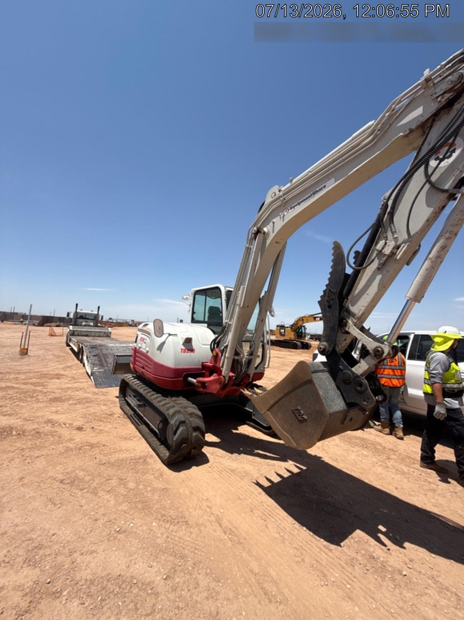 2022 TAKEUCHI TB290-CR