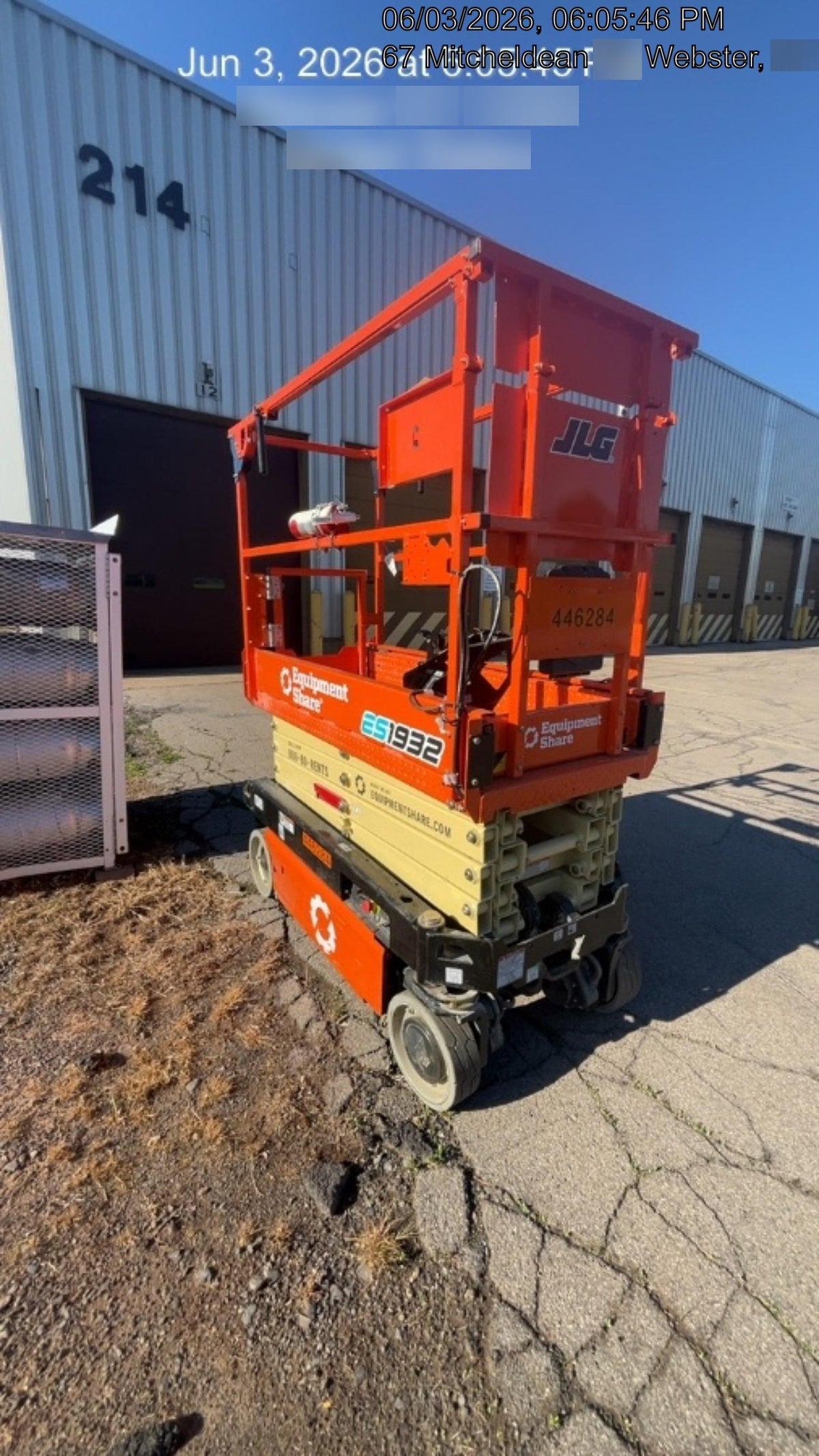 2024 JLG ES1932