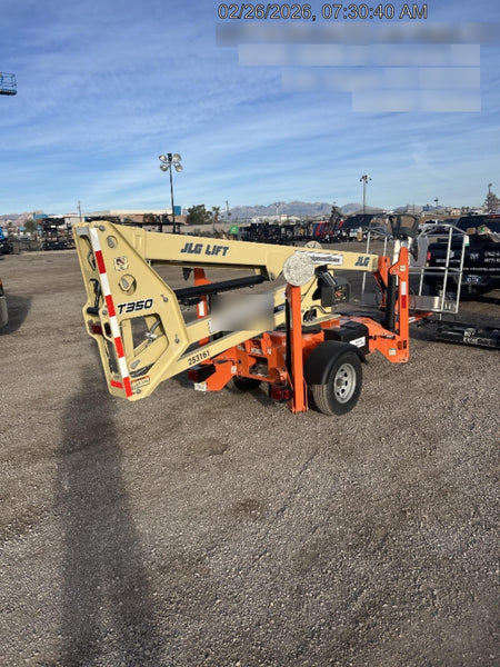 2022 JLG T350
