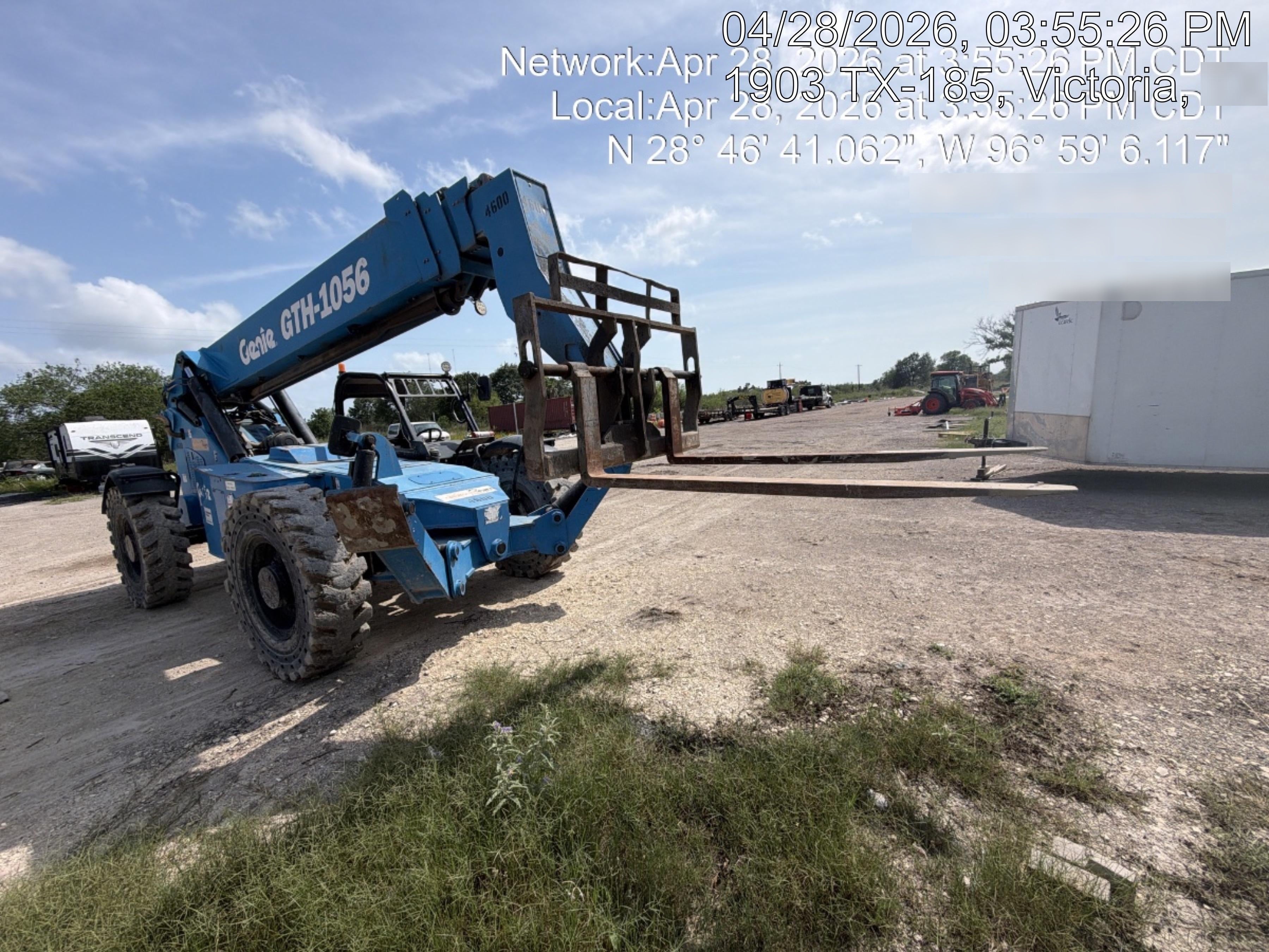 2017 GENIE GTH-1056