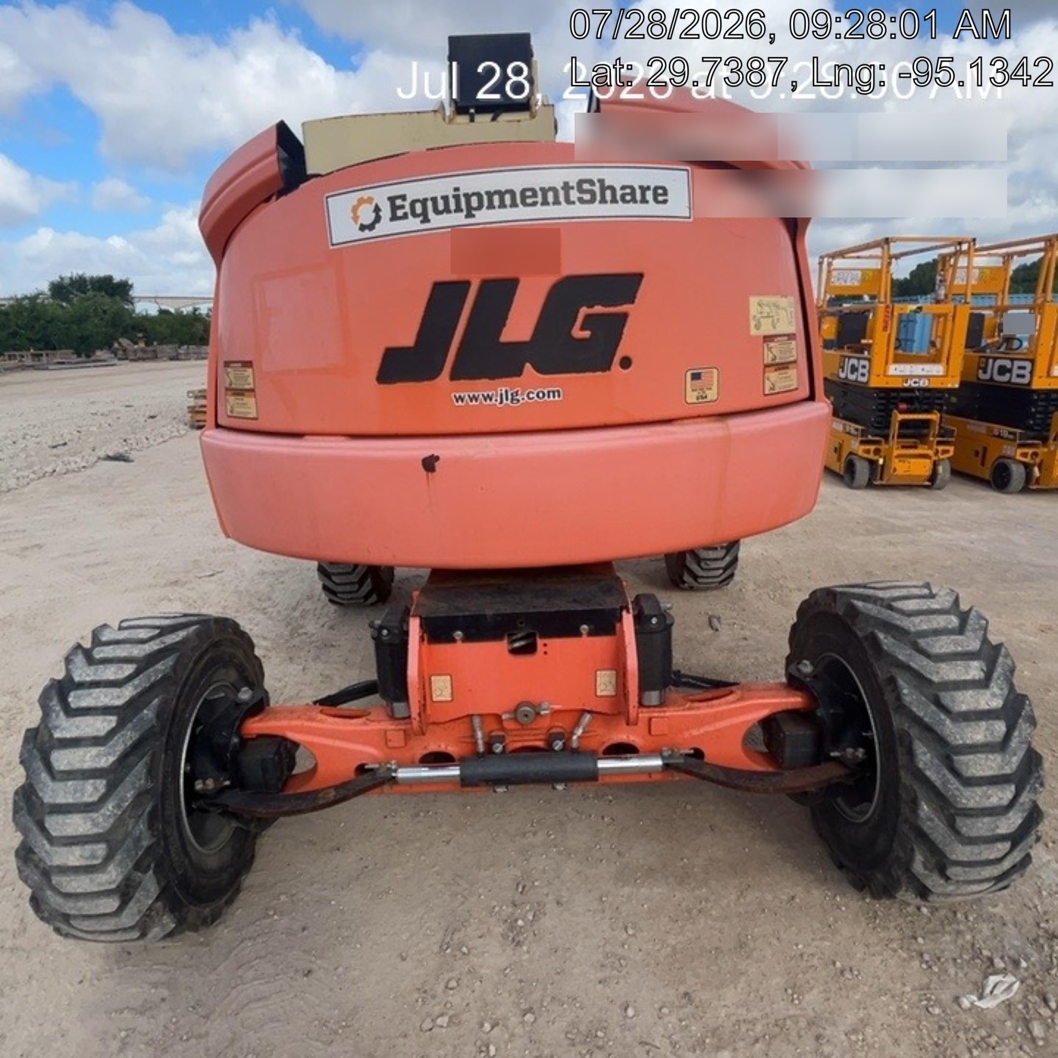 2019 JLG 450AJ
