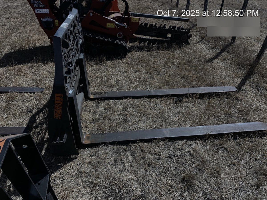 2020 PALADIN 48" Pallet Fork Assembly