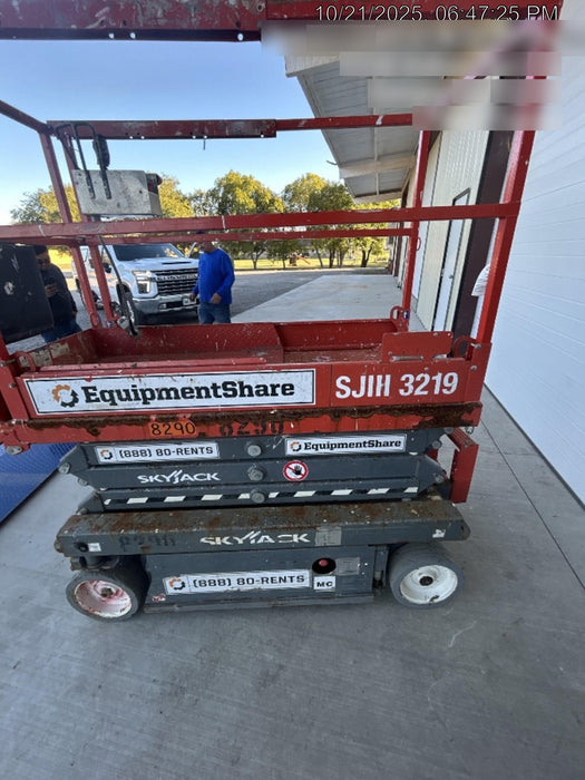 2018 SKYJACK SJIII-3219