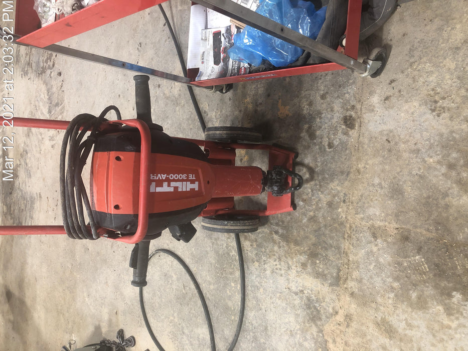 2020 HILTI TE 3000-AVR