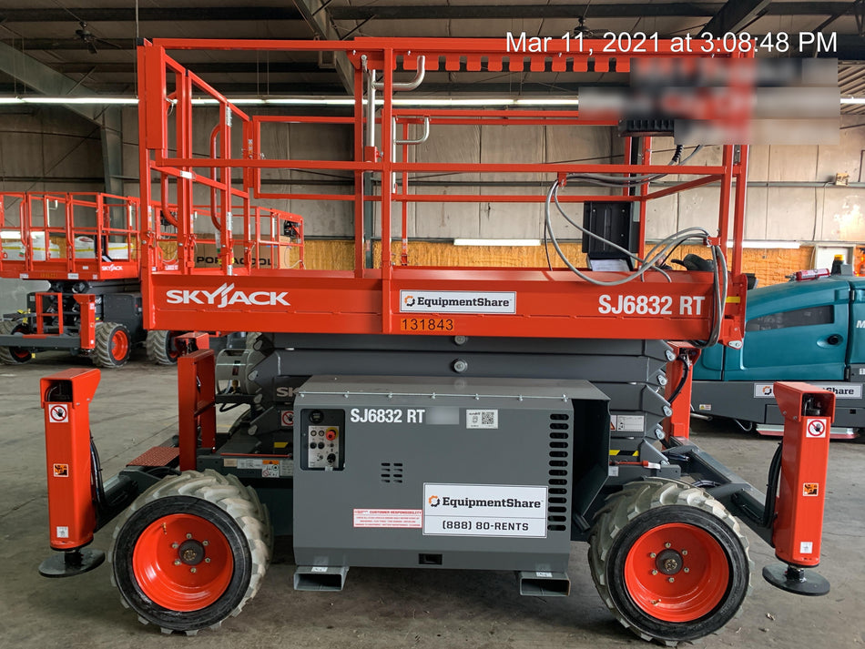 2021 SKYJACK SJ6832 RT