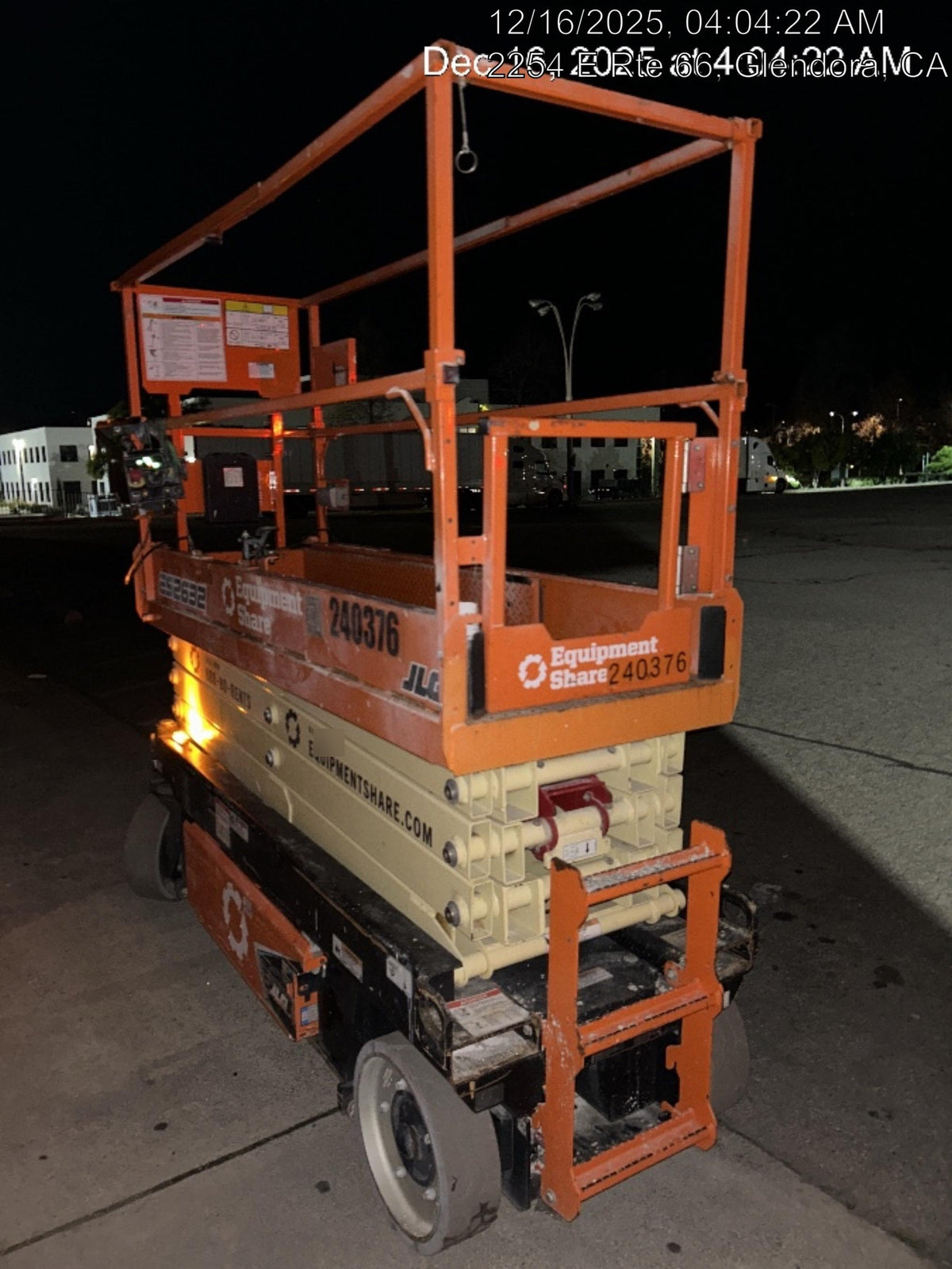 2022 JLG ES2632
