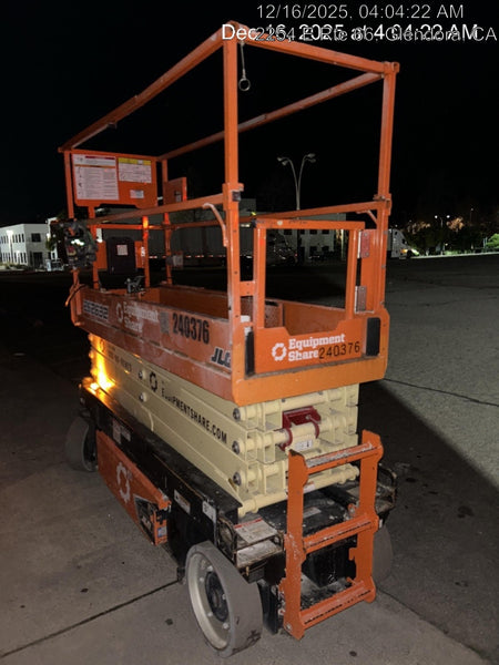 2022 JLG ES2632