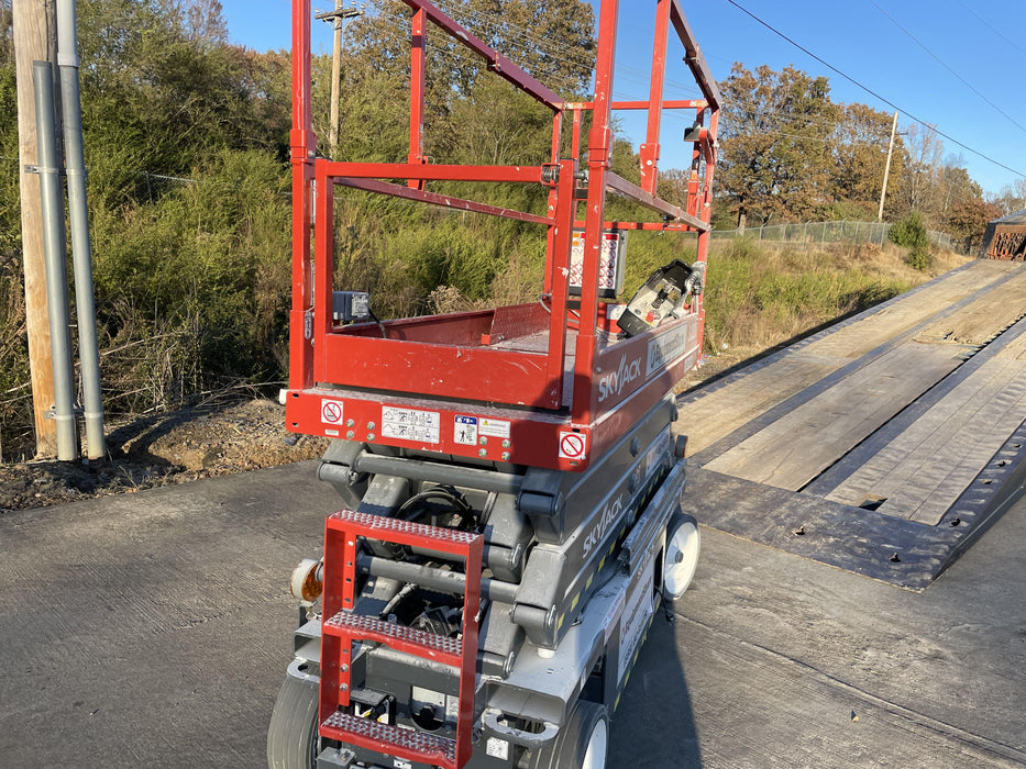 2022 SKYJACK SJ3226