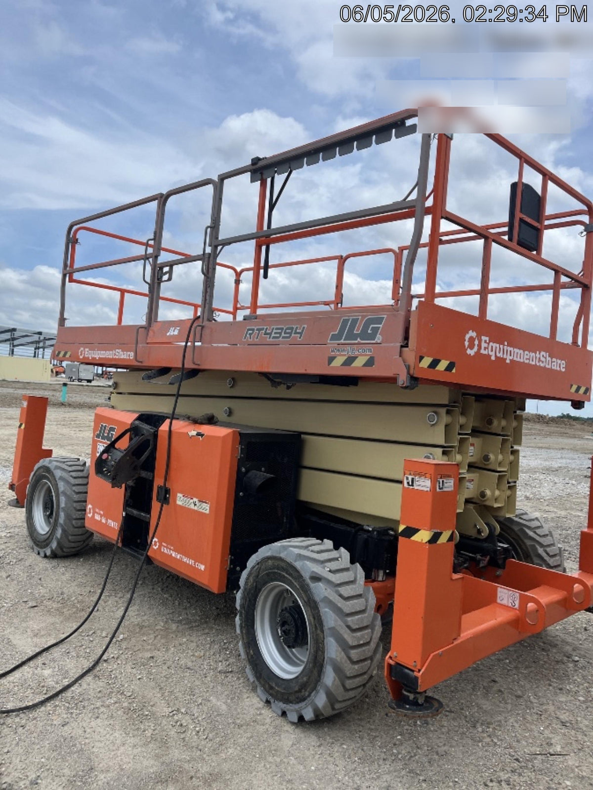 2023 JLG RT4394